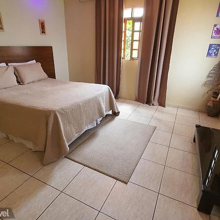 Casa Encanto Do Alto Espacosa Completa Com Suite Hidromassagem Quarto E Banheiro Extra Mairiporã Exteriör bild